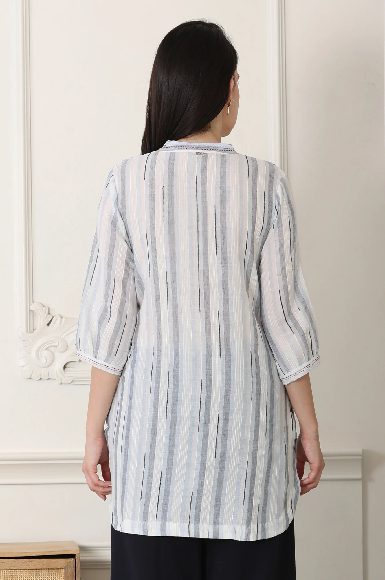 White Yarn-Dyed Cotton Blend Mandarin Collar Top - Image 5