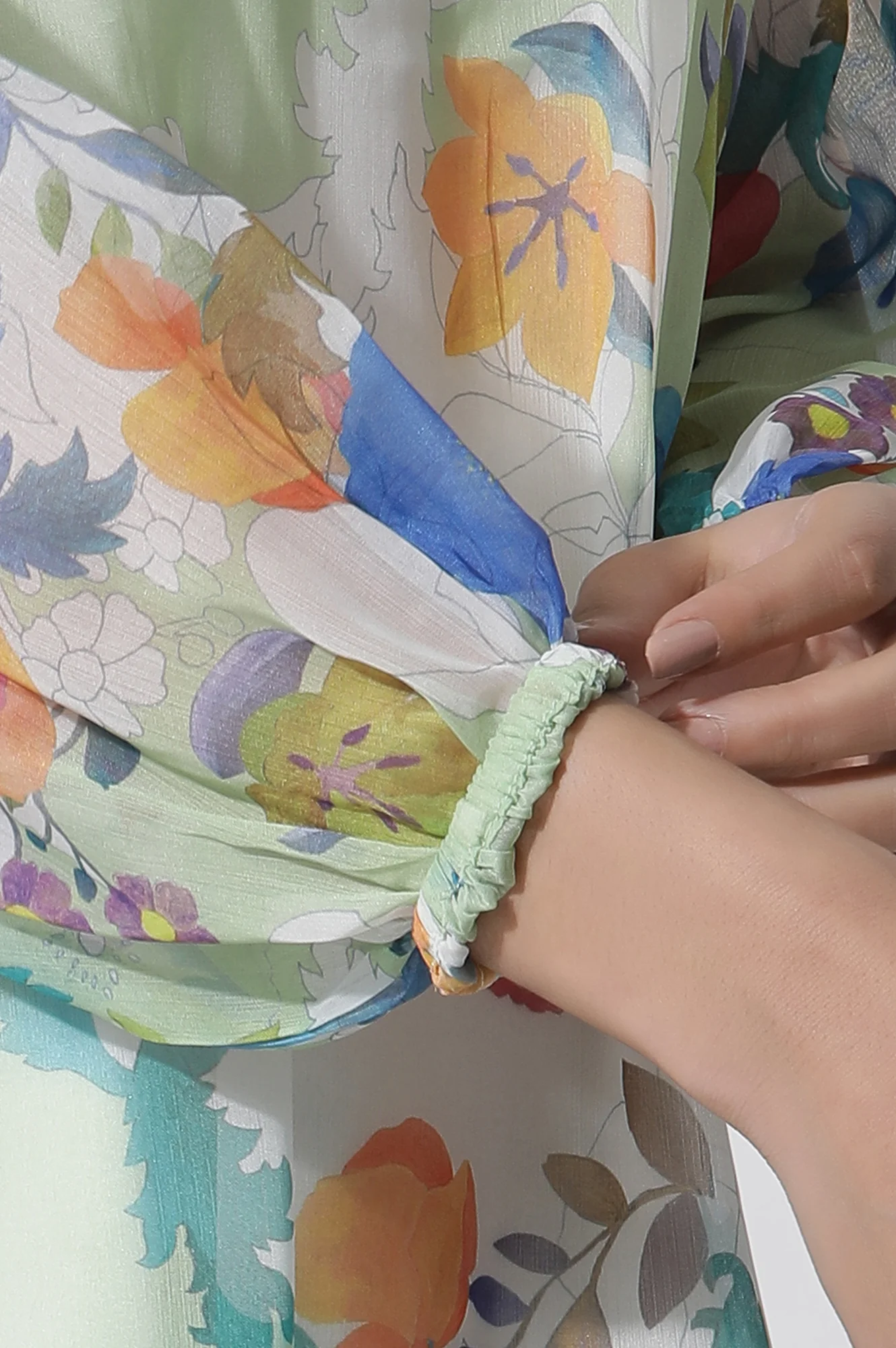Whote Floral Printed Chiffon Top - Image 7