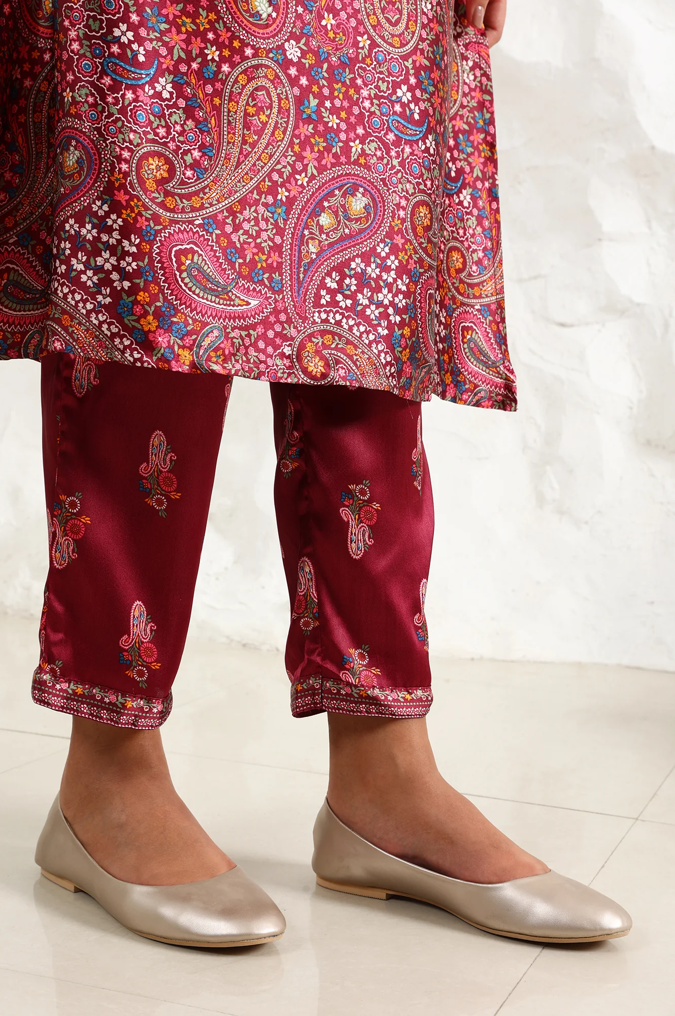Wine Paisley Printed Japanese Satin Embroidered Neck Kurta With Straight Pants With Dupatta - Image 10