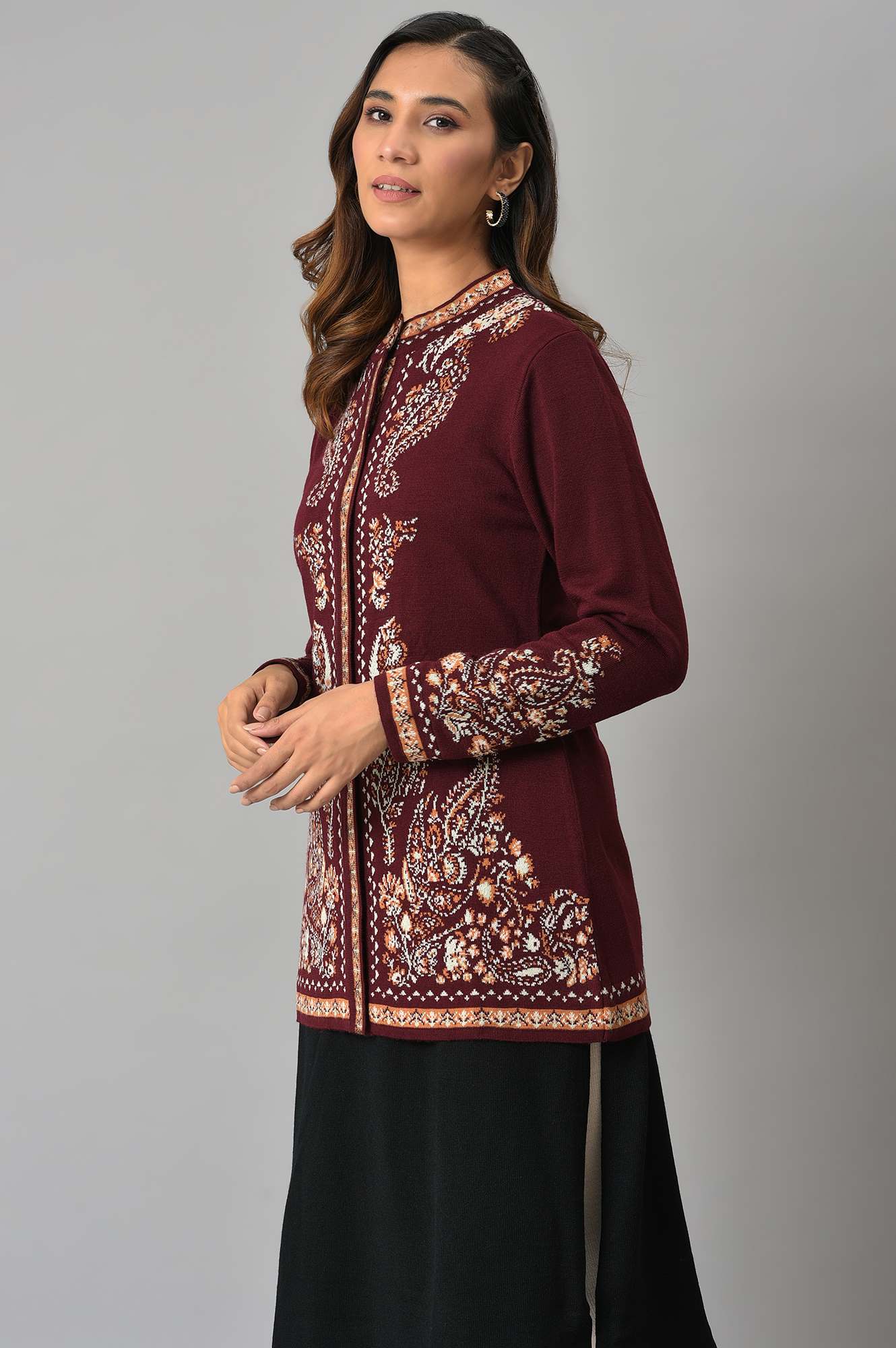 Wine Paisley Printed Short Cardigan - Image 3