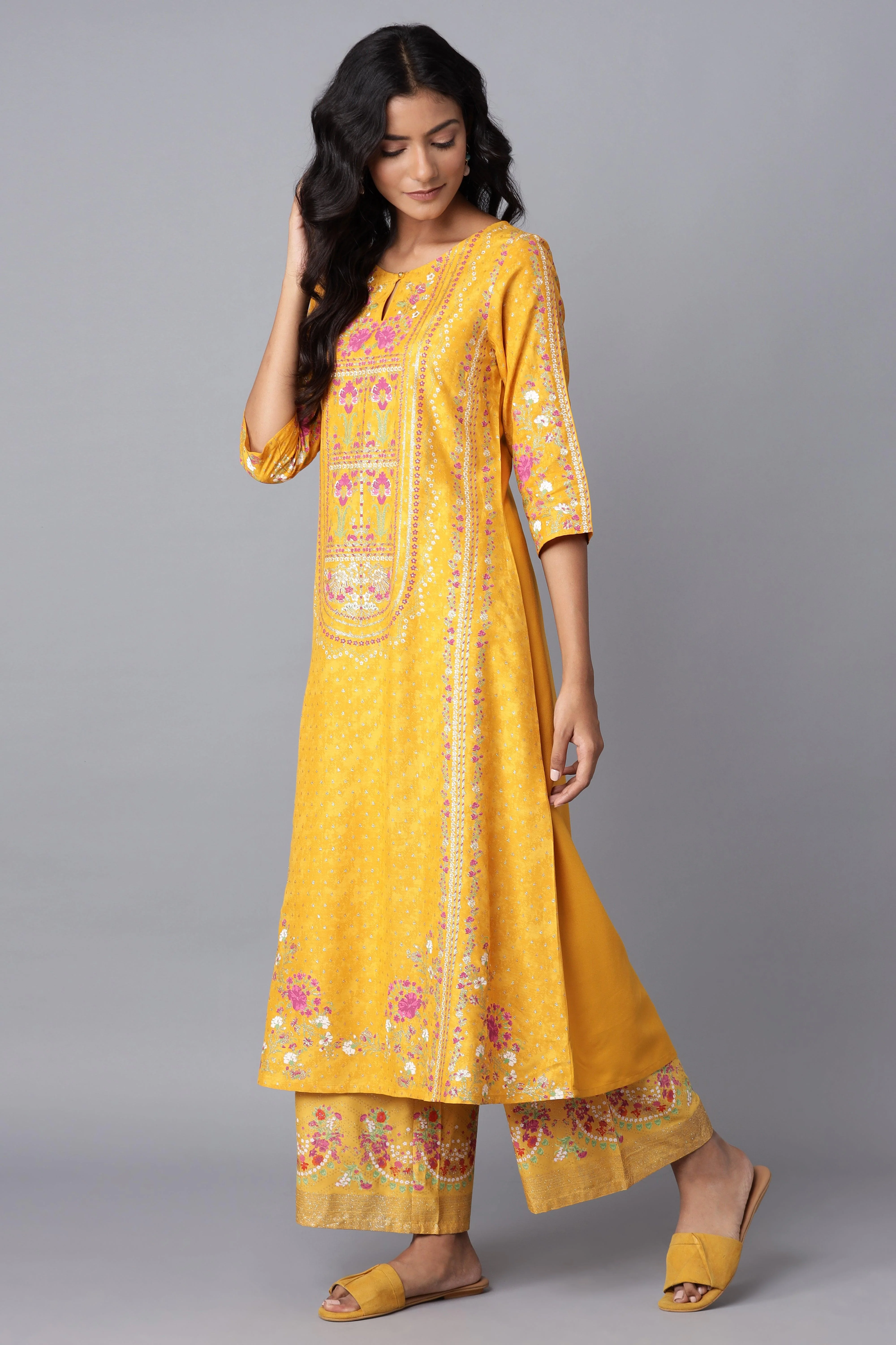 Yellow A-line Printed kurta - Image 3