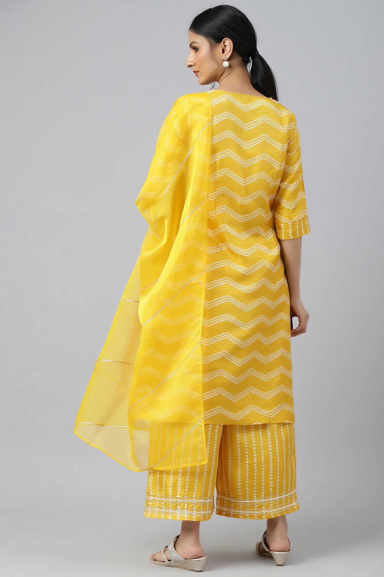 Yellow Bandhani Printed Straight Kurta with Parallel Pants and Dupatta Set - Image 5