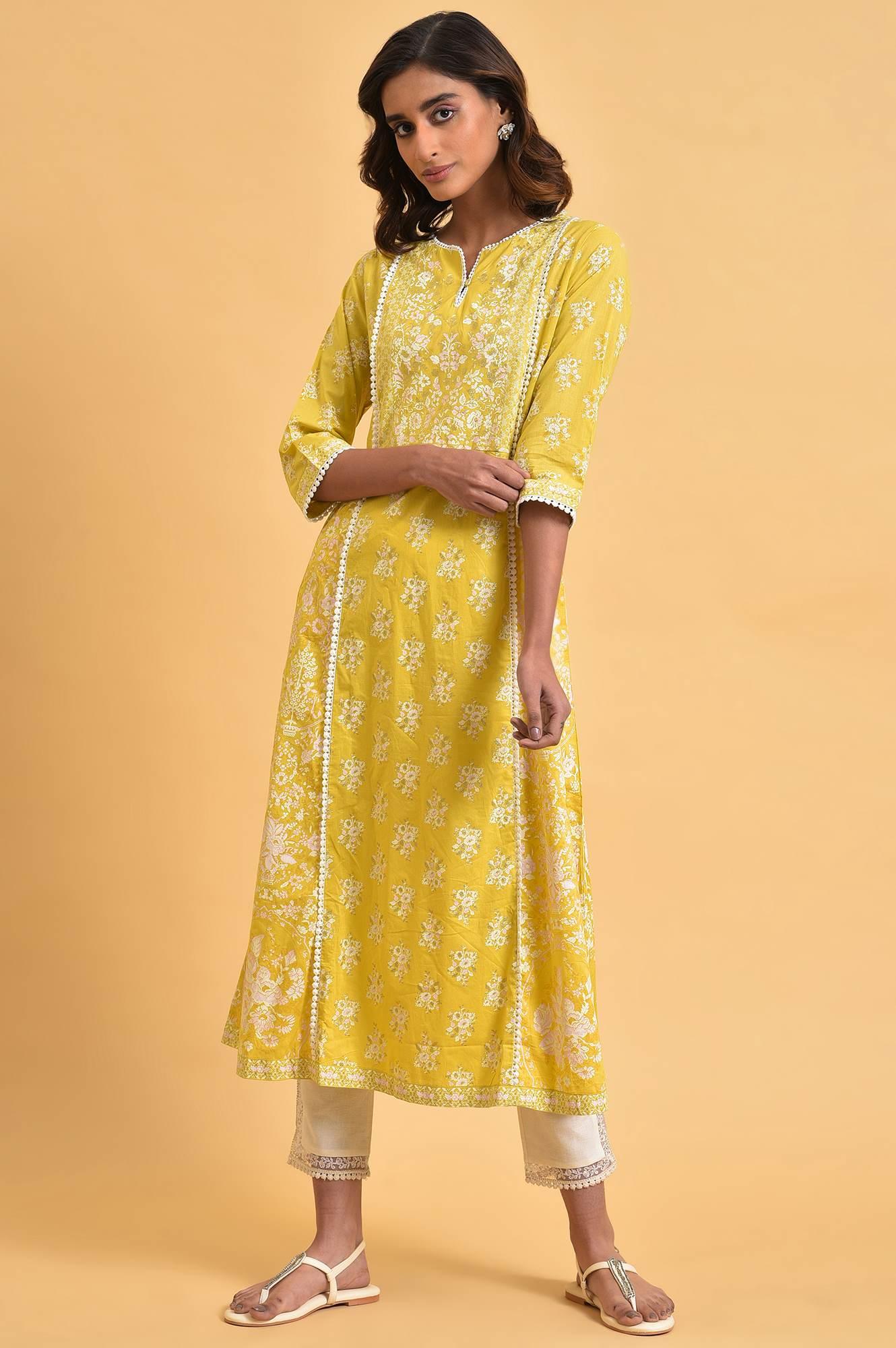 Yellow Cotton Floral Printed Flared kurta - Image 6