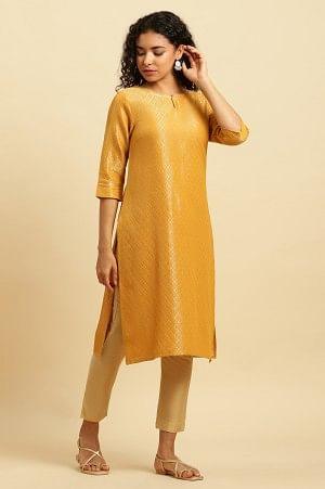 Yellow Dobby Festive Embellished Kurta - Image 5