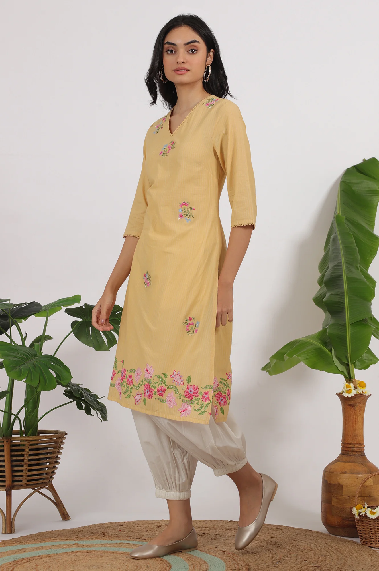 Yellow Floral Embroidered Straight Kurta with Lace - Image 5
