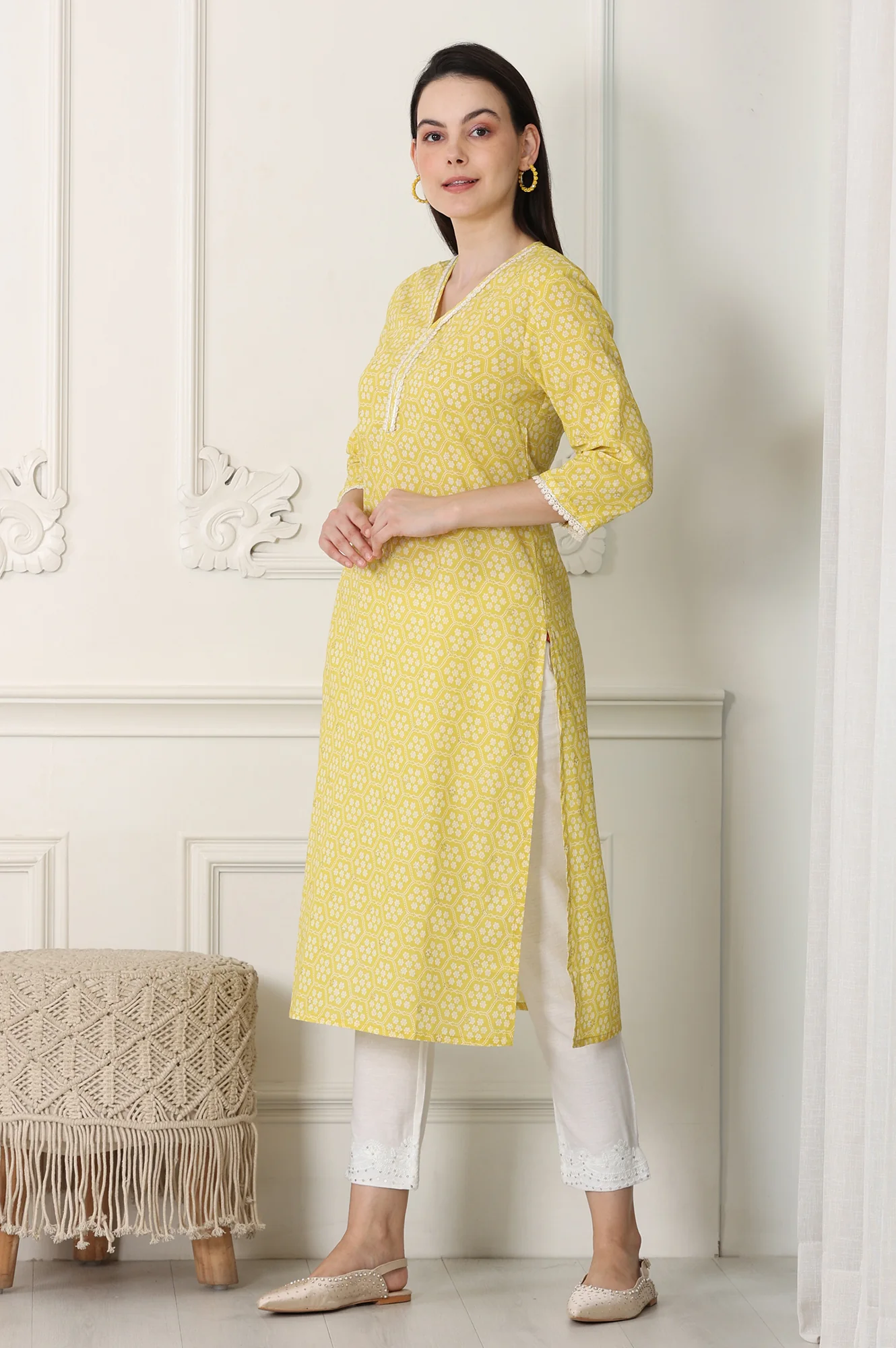 Yellow Floral Printed Pure Cotton Soft & Breathable Kurta With Lace - Image 4