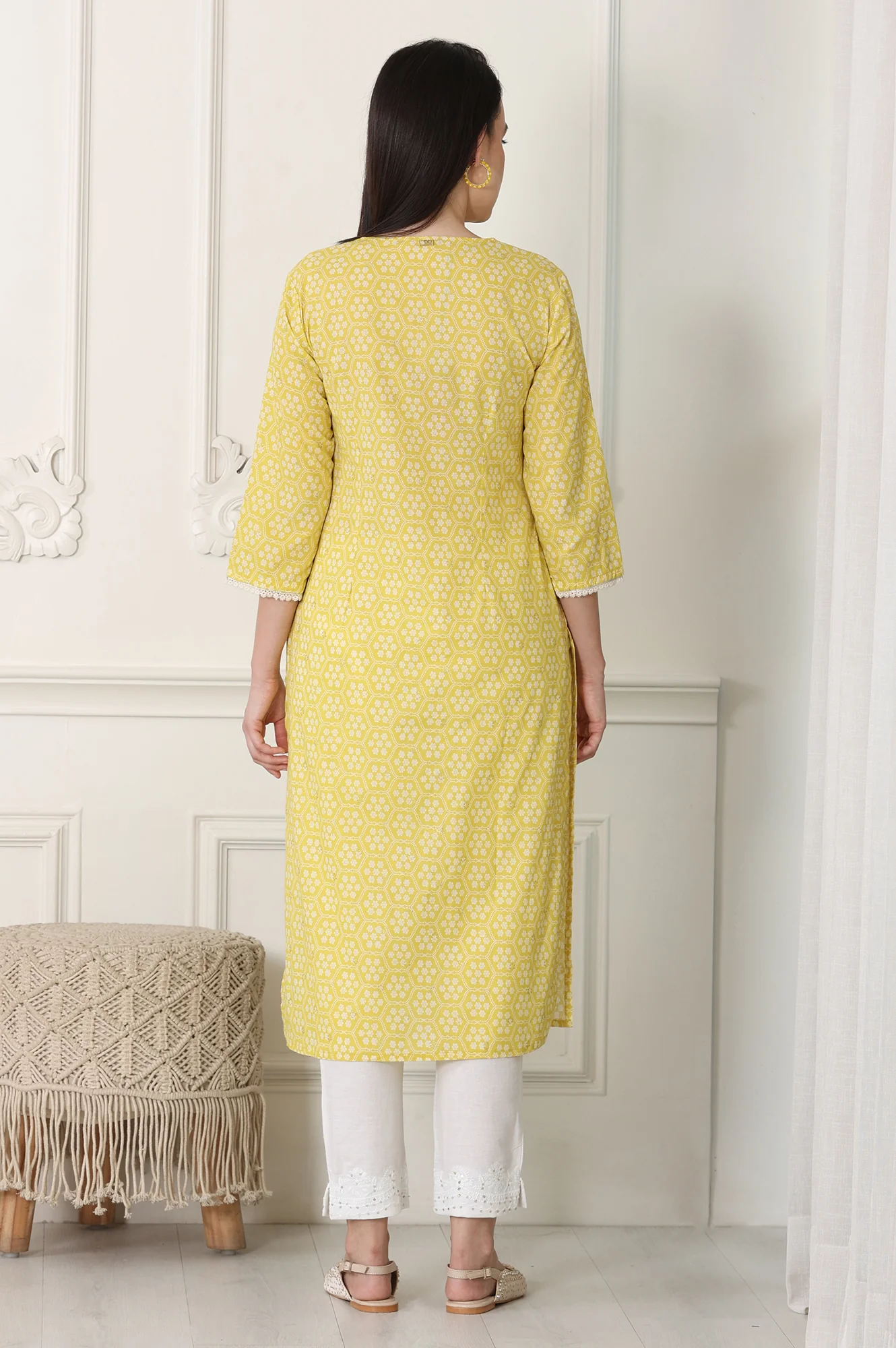 Yellow Floral Printed Pure Cotton Soft & Breathable Kurta With Lace - Image 5