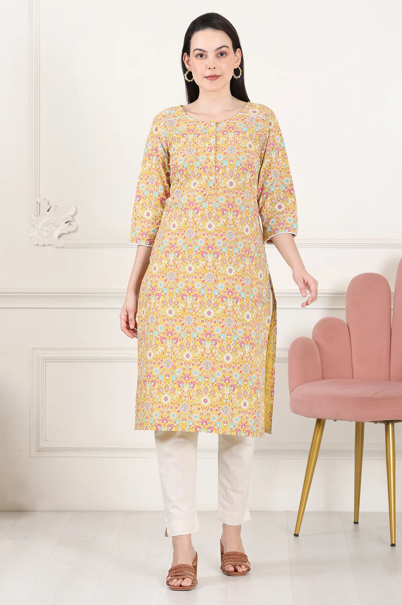 Yellow Floral Printed Pure Cotton Straight Kurta - Image 2