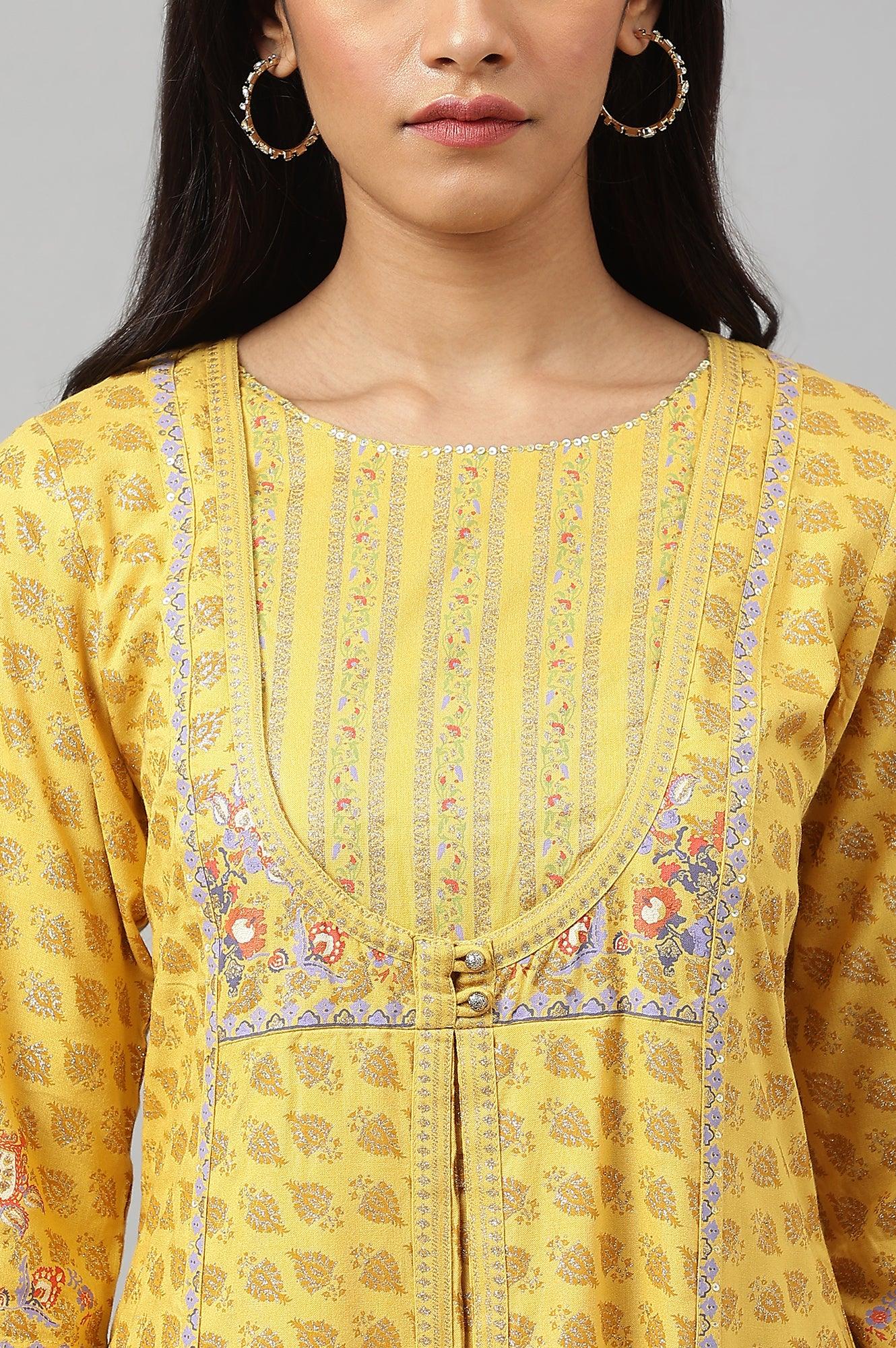Yellow Glitter Printed Mock Layer kurta With Straight Pants - Image 9