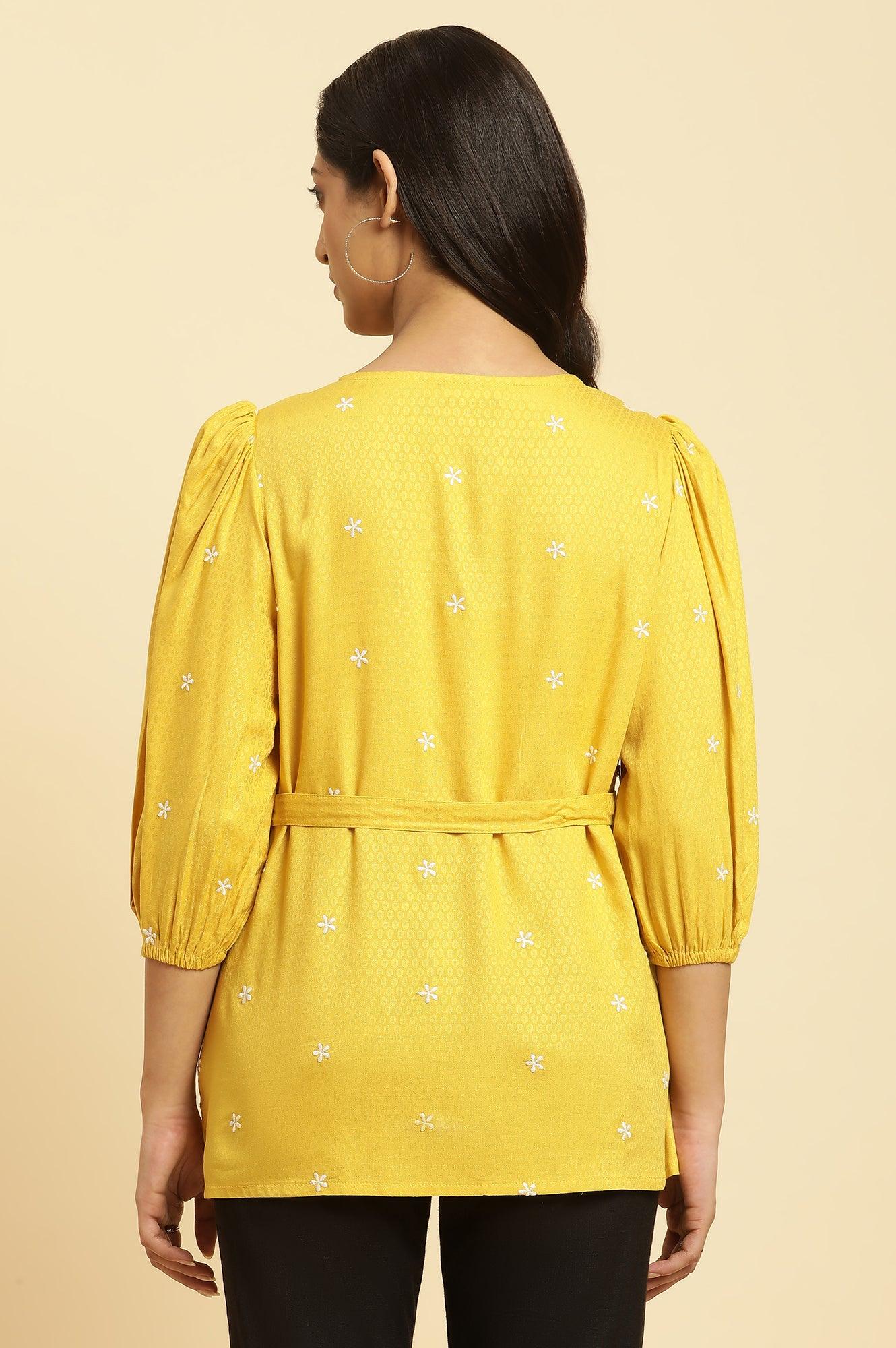 Yellow Minimal Embroidered Western Top With Belt - Image 3