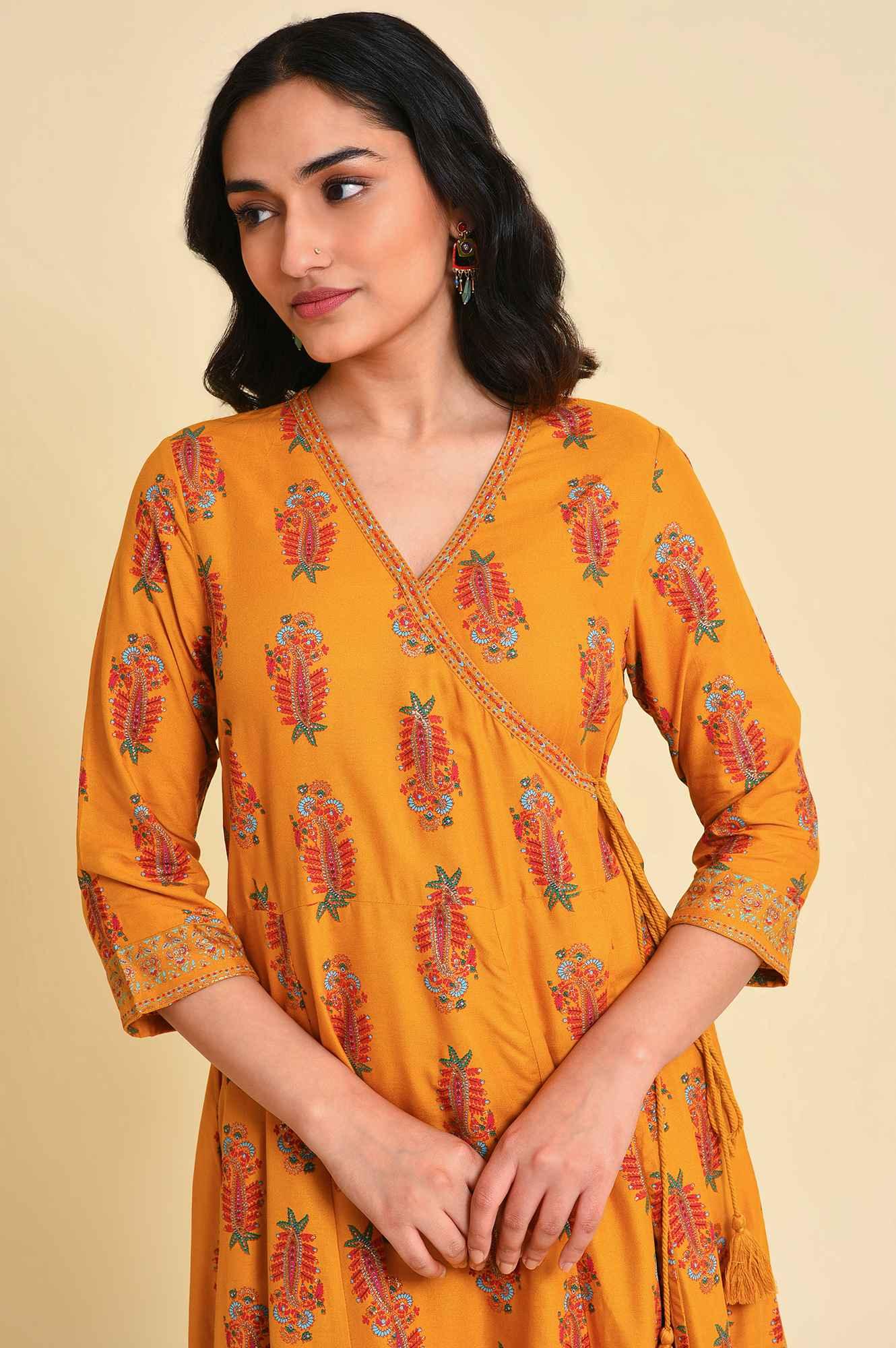 Yellow Multicolor Printed Angrakha kurta Set - Image 5
