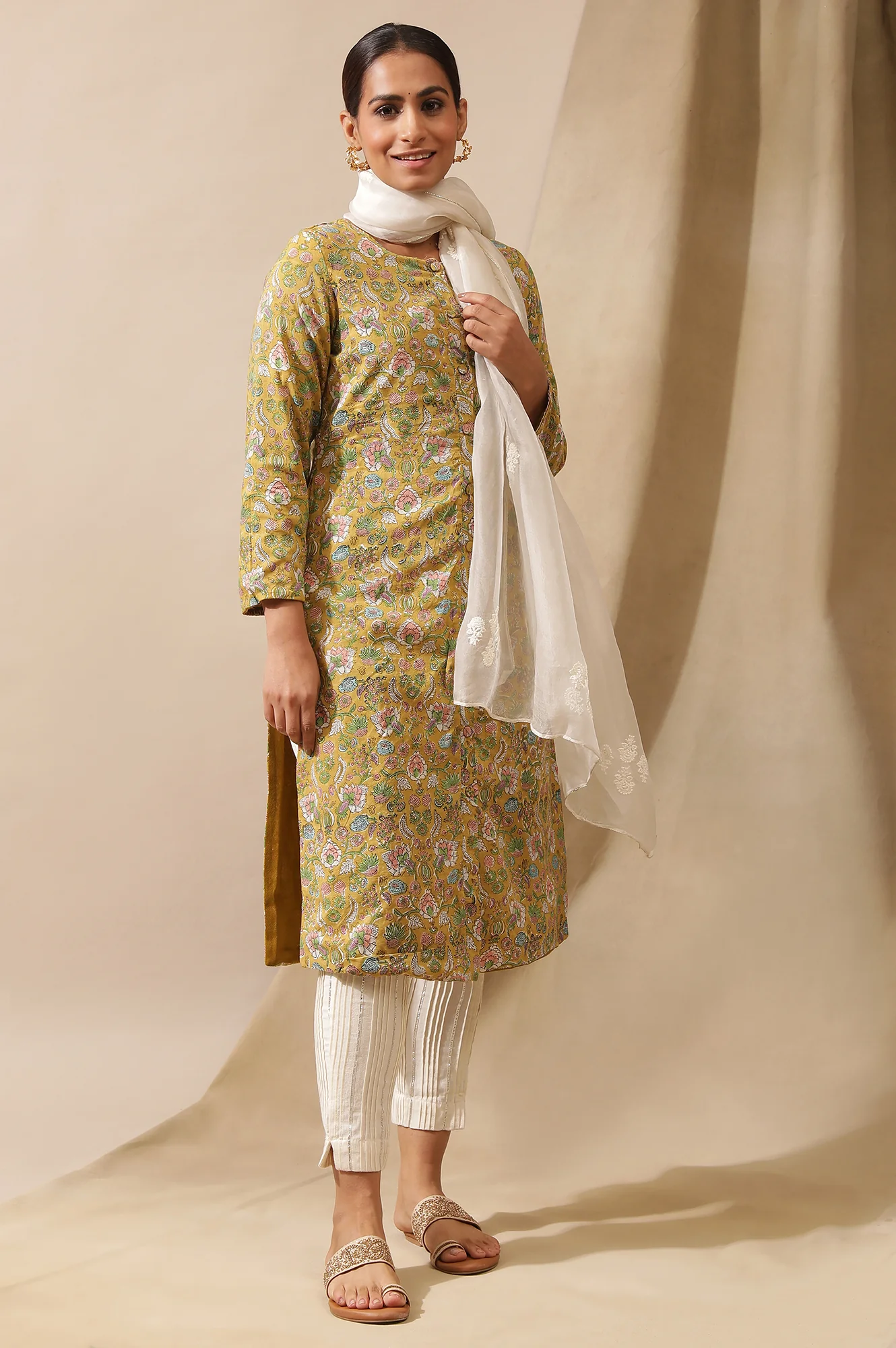 Yellow Woollen Reversible Jacket - Image 5